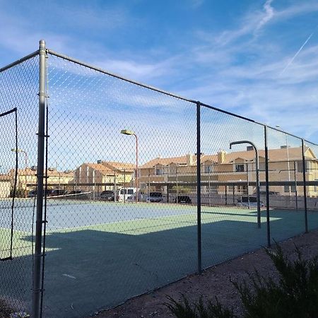 2Bed 1 Bath Condo Near Nellis Afb & The Strip Лас-Вегас Экстерьер фото