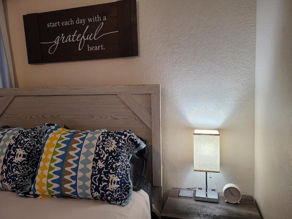 2Bed 1 Bath Condo Near Nellis Afb & The Strip Лас-Вегас Экстерьер фото