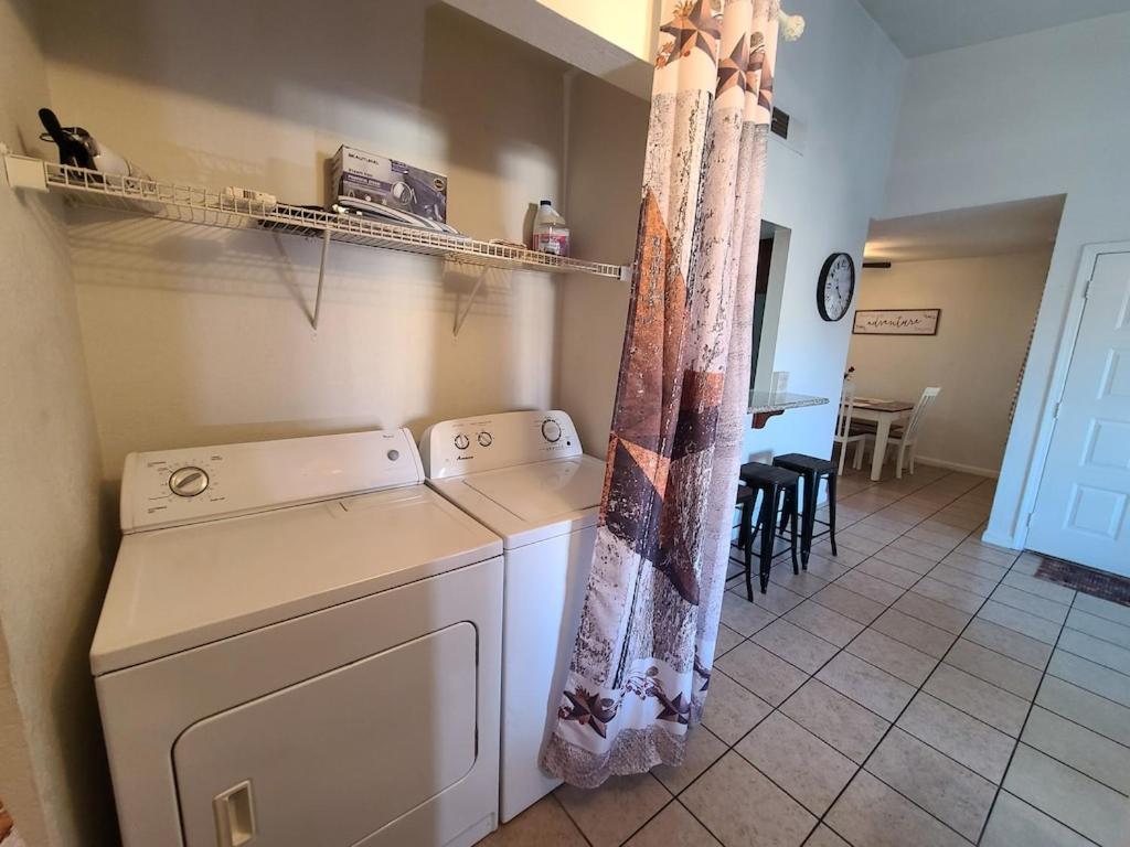 2Bed 1 Bath Condo Near Nellis Afb & The Strip Лас-Вегас Экстерьер фото